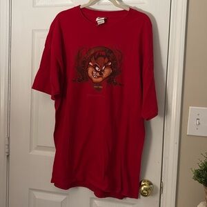 Harley-Davidson T-Shirt Red Mens 2XL Looney Tunes Shirt Yorktown VA 2009